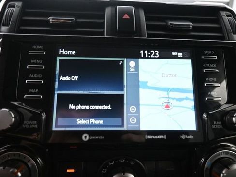 Used 2024 Toyota 4Runner TRD Off-Road Premium image 17