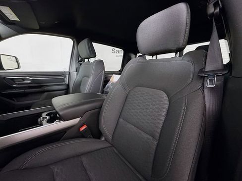 New 2026 RAM 1500 Big Horn AWD/4WD image 21