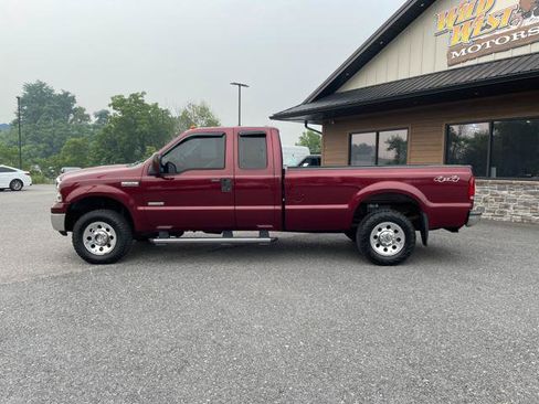 Used 2006 Ford F250 XLT AWD/4WD image 3