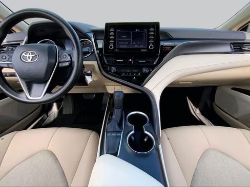 Used 2023 Toyota Camry LE FWD image 15