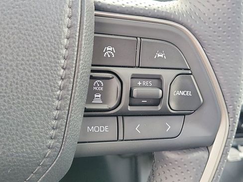 Used 2026 Toyota 4Runner 4WD image 10