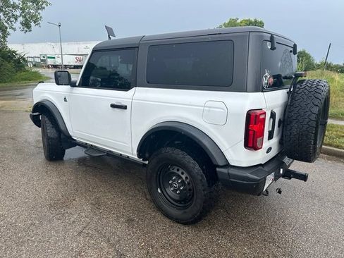 Used 2022 Ford Bronco Black Diamond AWD/4WD image 2