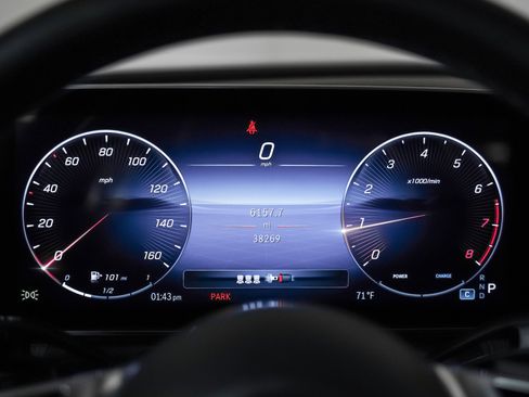 Certified 2023 Mercedes-Benz C 300 Sedan image 17