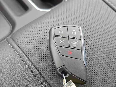 New 2026 GMC Sierra 1500 SLT w/ SLT Premium Plus Package image 13