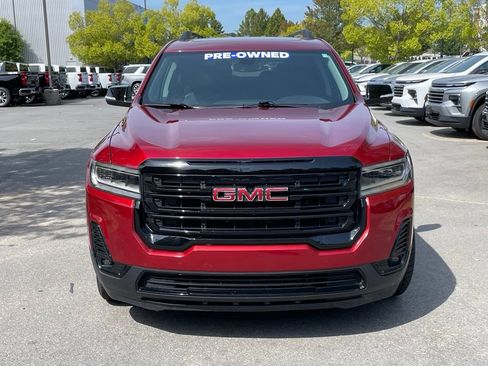 Used 2023 GMC Acadia SLT w/ Elevation Edition FWD image 2