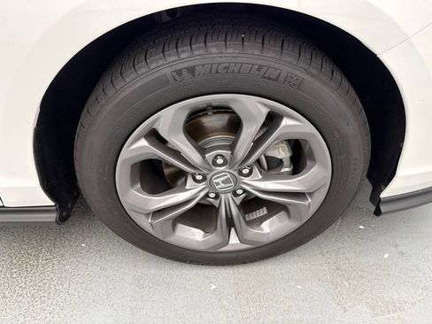 Used 2024 Honda Accord EX image 13