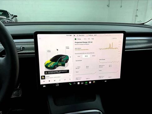 Used 2023 Tesla Model 3 Standard Range RWD image 15