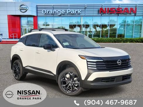 New 2026 Nissan Kicks SR w/ Cold Weather Package FWD image 1
