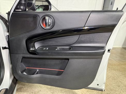 Used 2021 MINI Cooper Countryman S w/ Premium Package image 27