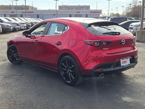Used 2024 MAZDA MAZDA3 s image 16