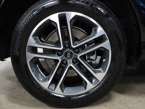 Used 2025 Audi Q5 Premium Plus AWD/4WD image 32