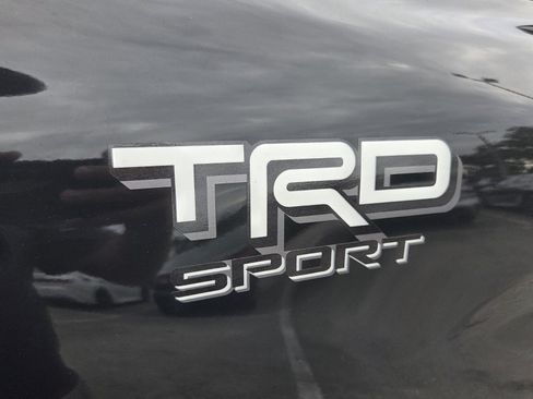 Used 2025 Toyota Tacoma TRD Sport w/ TRD Sport Premium Package RWD image 21