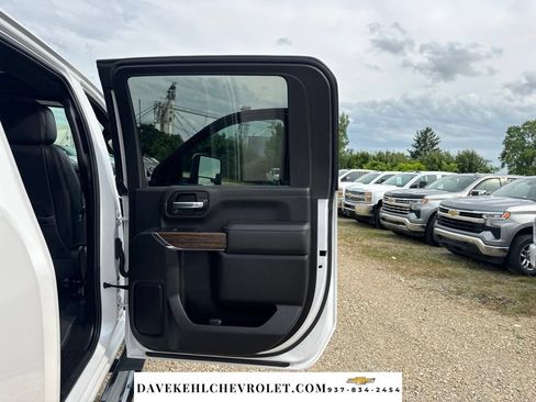 Used 2022 Chevrolet Silverado 3500 High Country w/ Z71 Off-Road Package AWD/4WD image 49