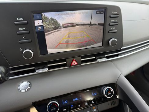 New 2026 Hyundai Elantra Sport FWD image 18