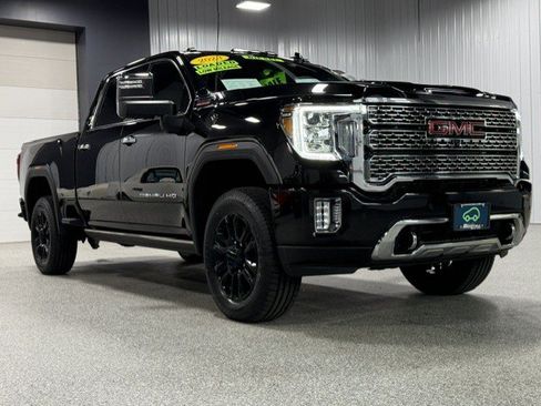 Certified 2023 GMC Sierra 2500 Denali w/ Denali Black Diamond Edition AWD/4WD image 6