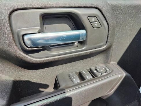 Used 2025 GMC Sierra 3500 Pro w/ Convenience Package image 23