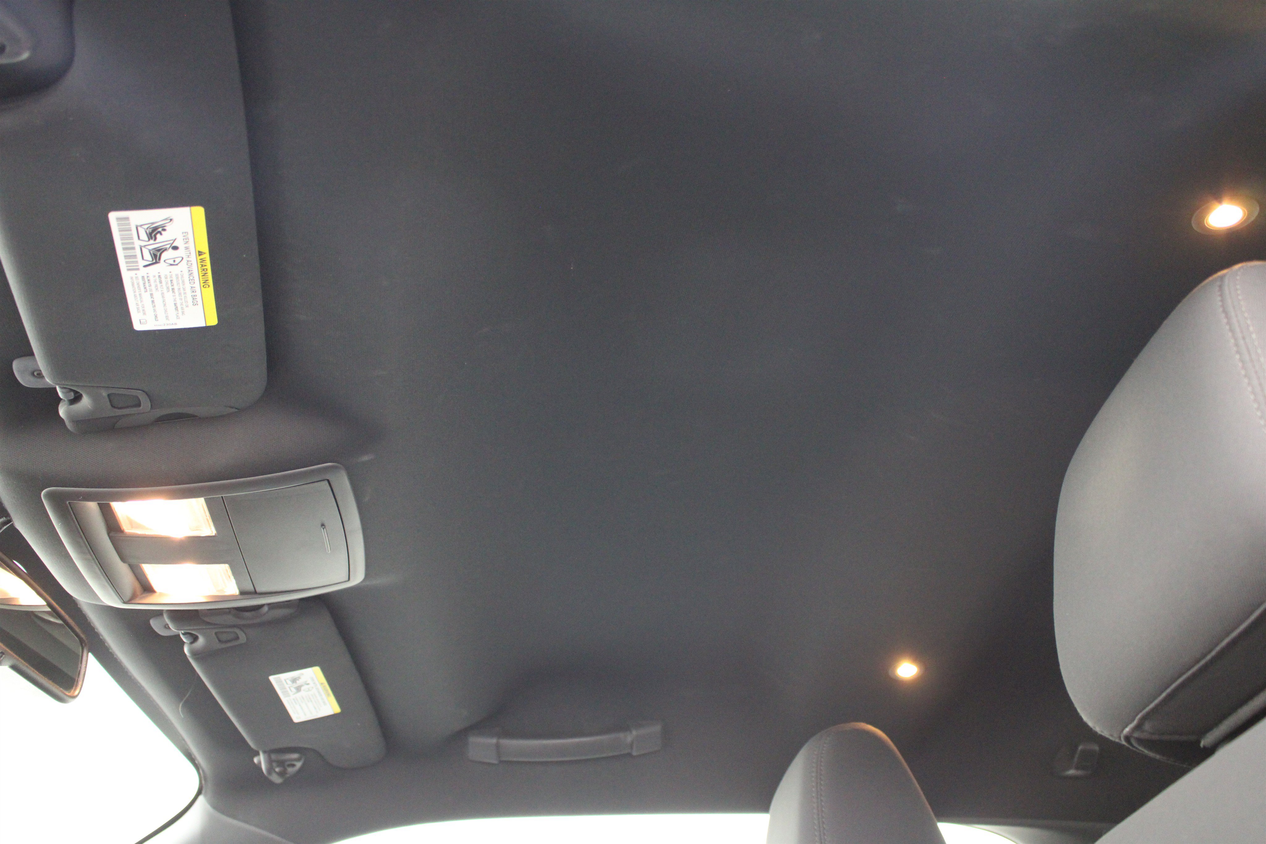 Used 2012 Dodge Challenger R/T RWD image 17