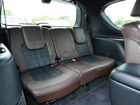 Used 2018 Nissan Armada Platinum w/ Captain Seat Package RWD image 38