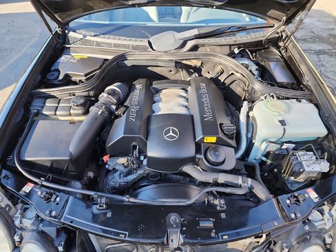 Used 2000 Mercedes-Benz CLK 320 Cabriolet image 23