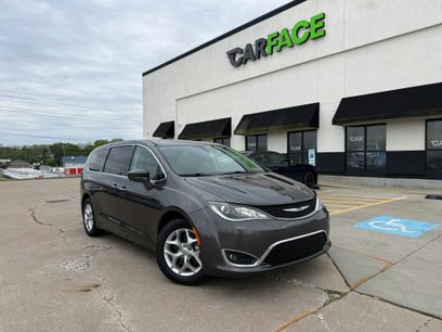 Used 2019 Chrysler Pacifica Touring Plus w/ Tire & Wheel Group
