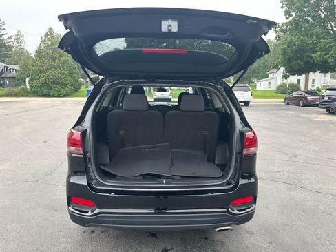 Used 2020 Kia Sorento LX FWD image 16