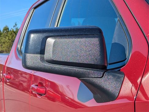 Used 2022 Chevrolet Silverado 1500 RST image 12