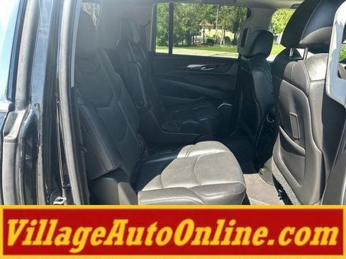 Used 2020 Cadillac Escalade ESV Premium Luxury AWD/4WD image 51