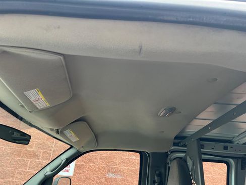 Used 2012 Chevrolet Express 2500 image 16