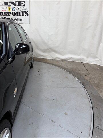 Used 2011 BMW 335i xDrive Sedan AWD/4WD image 11