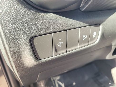 Used 2022 Hyundai Kona SEL w/ Convenience Package AWD/4WD image 19