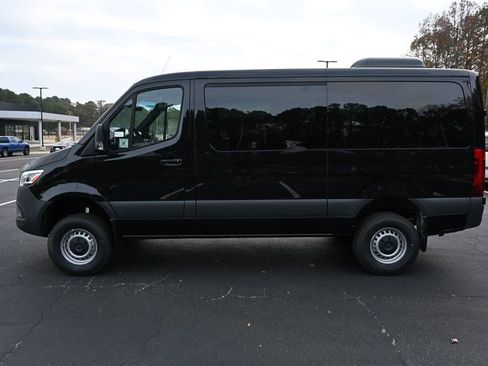 New 2025 Mercedes-Benz Sprinter 2500 image 3