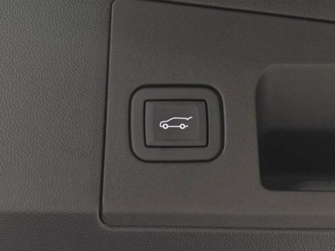 Used 2024 Cadillac XT5 Premium Luxury w/ LPO, Floor Liner Package image 30