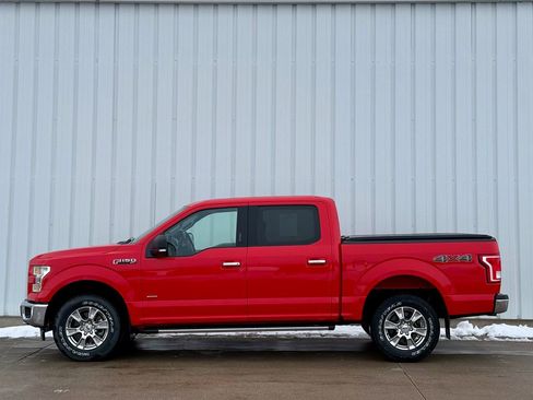 Used 2017 Ford F150 XLT w/ Equipment Group 302A Luxury image 2