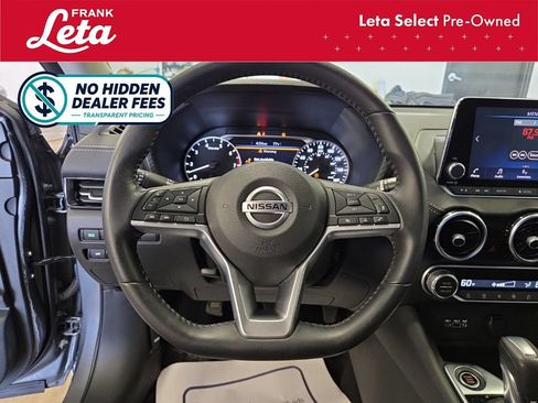 Used 2020 Nissan Sentra SV FWD image 10