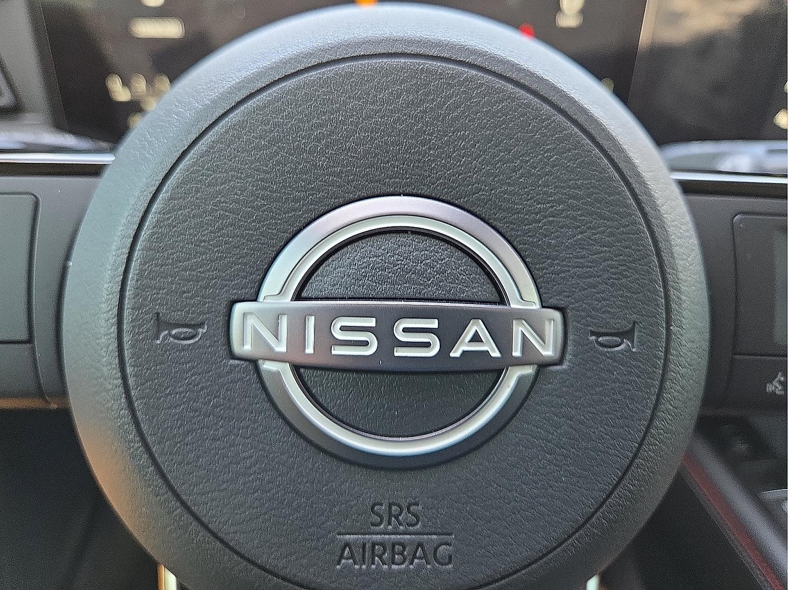 Used 2025 Nissan Kicks SR AWD/4WD image 47