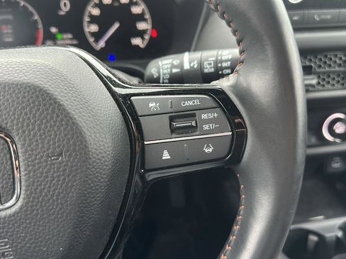 Used 2024 Honda HR-V Sport image 12