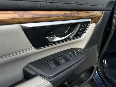 Used 2018 Honda CR-V EX-L image 11