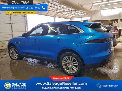 Used 2017 Jaguar F-PACE Prestige image 3