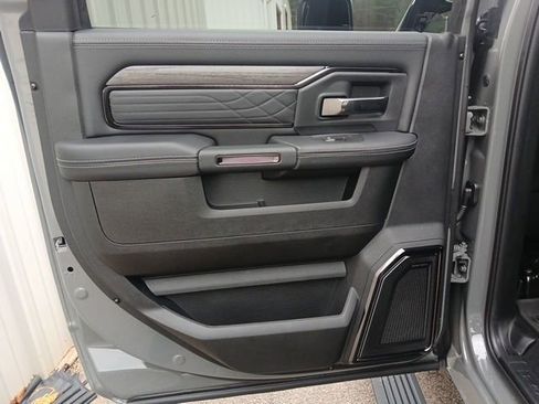 New 2026 RAM 2500 Limited image 30