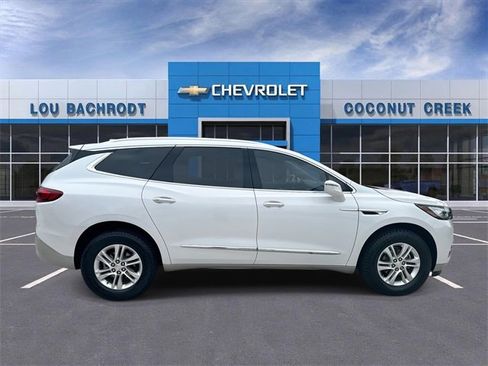 Used 2020 Buick Enclave Premium image 9