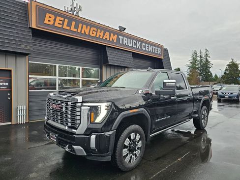 Used 2024 GMC Sierra 3500 Denali w/ Denali Reserve Package image 1