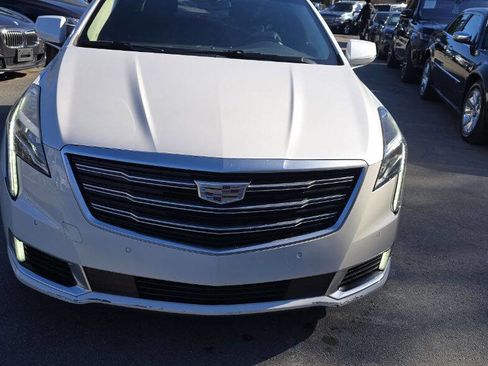 Used 2019 Cadillac XTS Luxury image 5