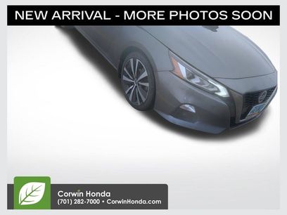 Used 2019 Nissan Altima 2.5 SR w/ SR Premium Package