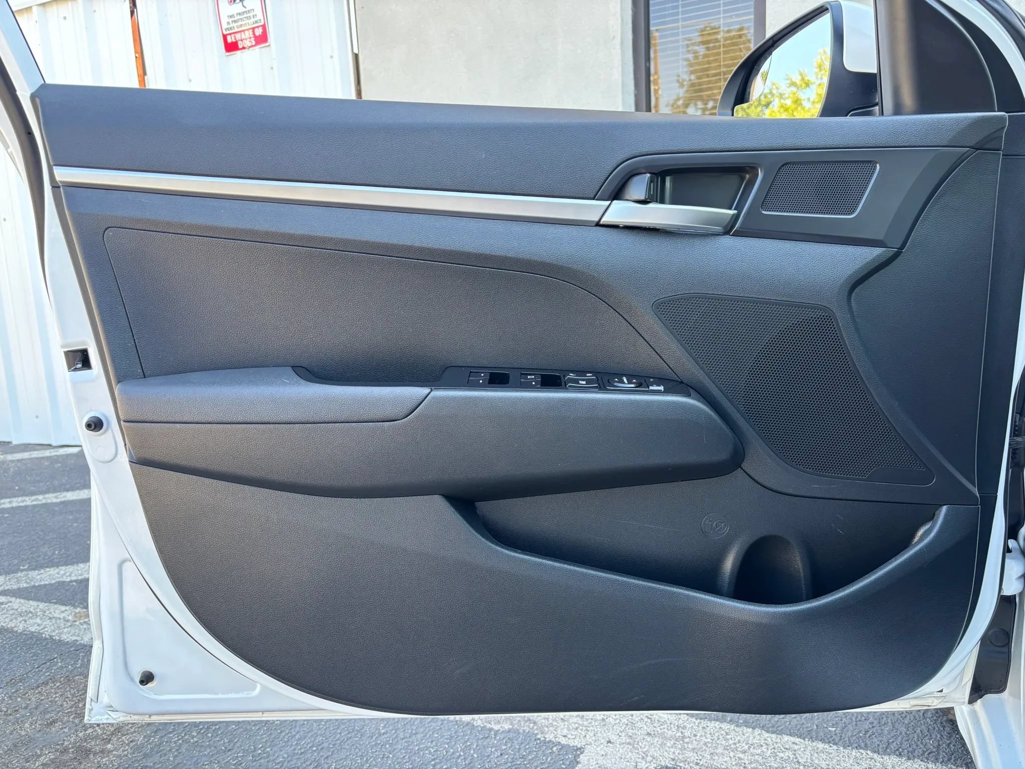 Used 2020 Hyundai Elantra SE w/ Cargo Package (C1) FWD image 40