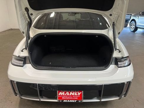 Used 2023 Hyundai Ioniq 6 Limited RWD image 17