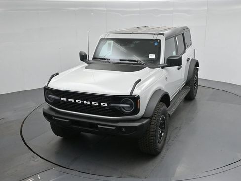 New 2026 Ford Bronco Outer Banks w/ Sasquatch Package AWD/4WD image 34
