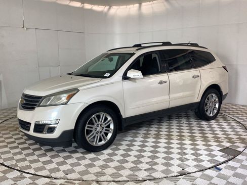 Used 2014 Chevrolet Traverse LT w/ All-Star Edition FWD image 14