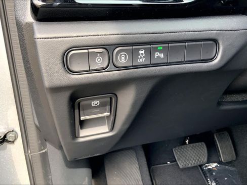 Used 2026 Acura MDX w/ Technology Package FWD image 36