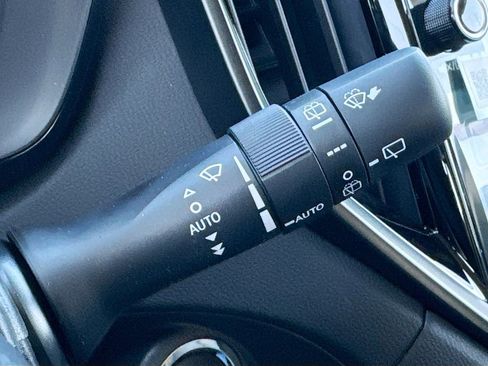 New 2026 Subaru Ascent Bronze Edition image 13