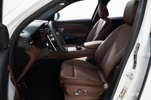 Used 2025 Maserati Grecale Modena AWD/4WD image 14
